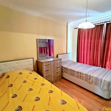 Villa Deniz Manzarali Korunakli Oezel Havuzlu Lueks